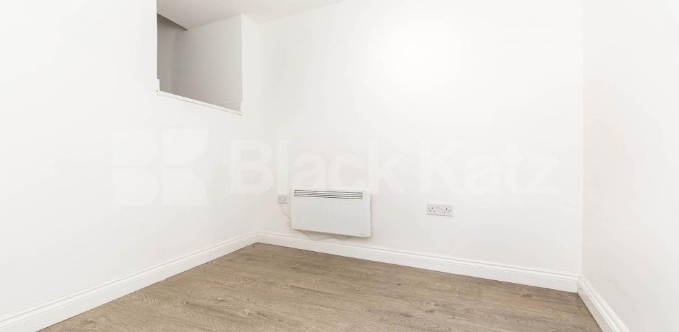 			2 Bedroom, 1 bath, 1 reception Apartment			 Foulden Road, STOKE NEWINGTON